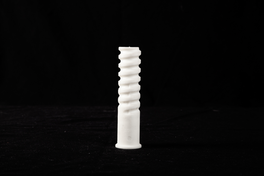 Plastic dowel