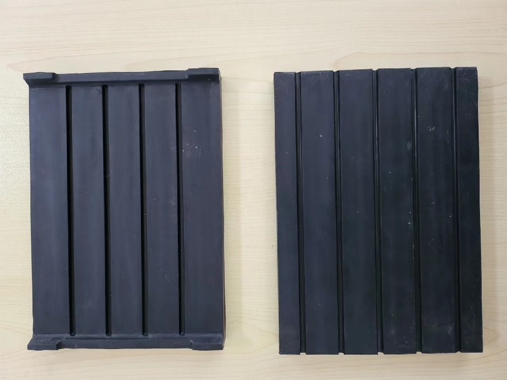 50 Rubber Rail Pad 50-10-185